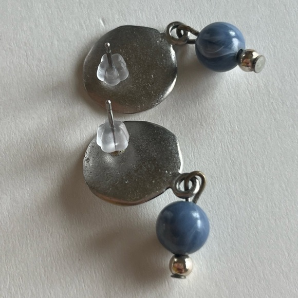 Avon Silver & Sapphire Pendant on 18kGP Chain + 3 Pairs Earrings~silver&blue - Picture 6 of 12